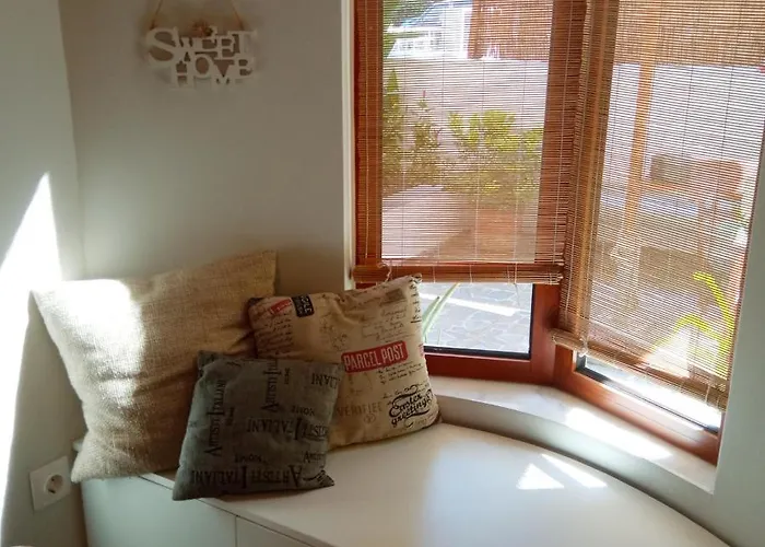 Charming Garden Rhodes City